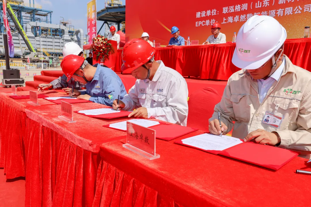 尊凯实业股份总承包联泓格润24万吨/年聚醚多元醇项目圆满中交